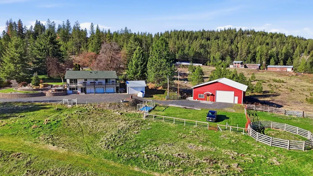 2416 W Hazard Rd, Spokane, WA 99208