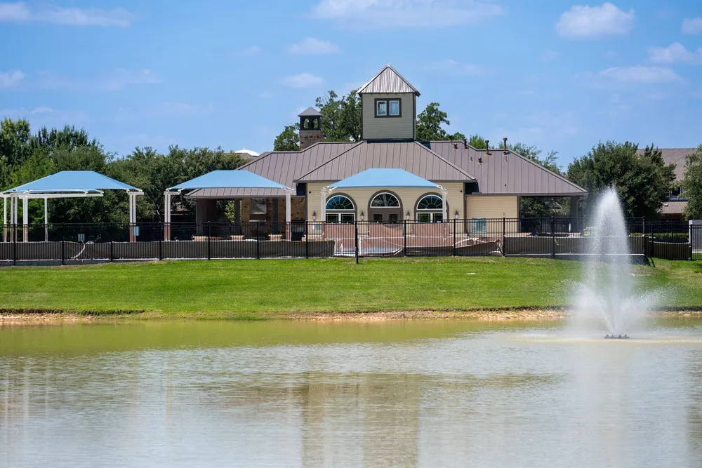 6318 Sunstone Falls Ln, Katy, TX 77493