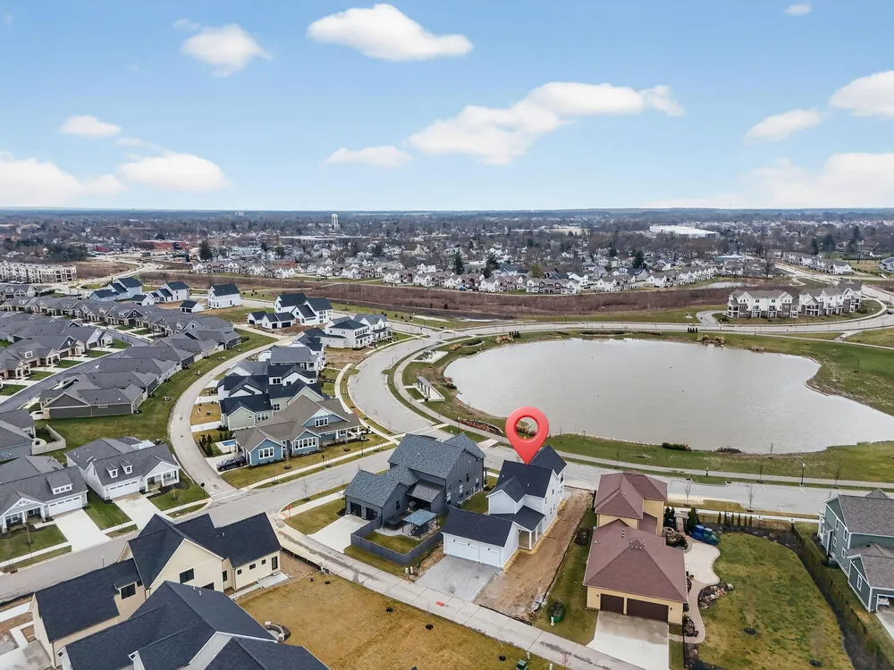 3676 Beulah Park Dr, Grove City, OH 43123