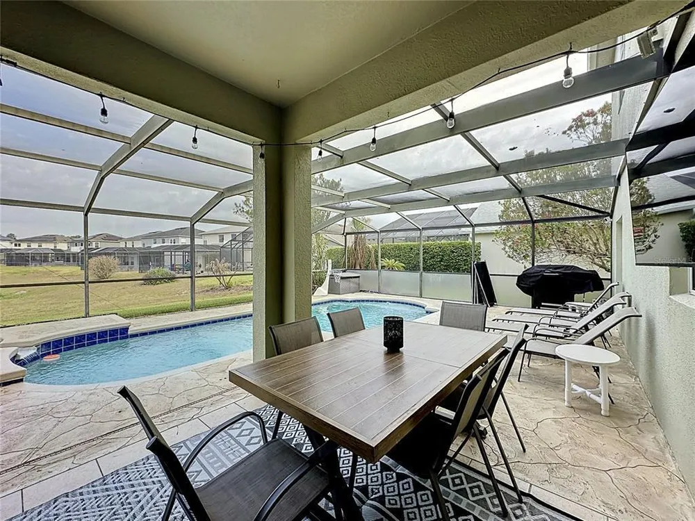 735 Kildrummy Dr, Davenport, FL 33896