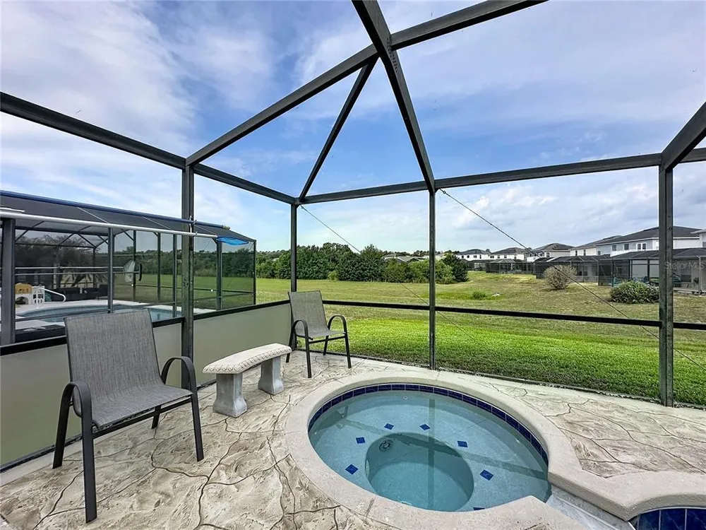 735 Kildrummy Dr, Davenport, FL 33896