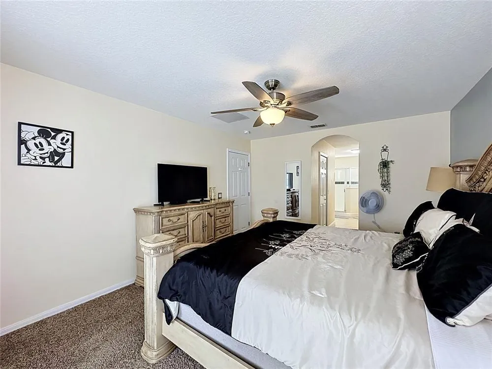 735 Kildrummy Dr, Davenport, FL 33896