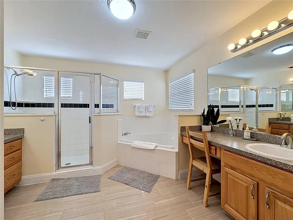735 Kildrummy Dr, Davenport, FL 33896