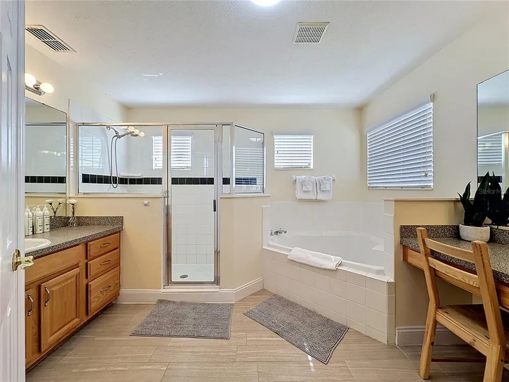 735 Kildrummy Dr, Davenport, FL 33896