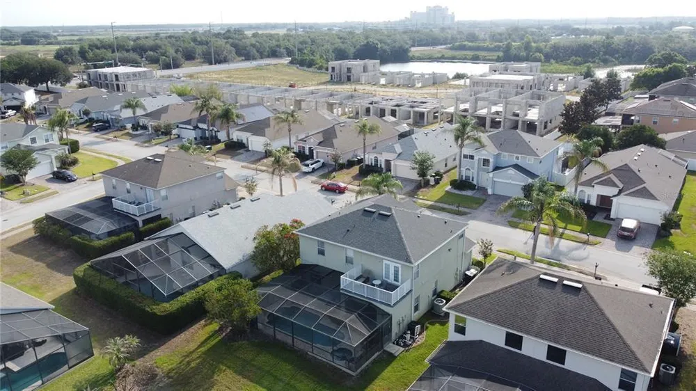735 Kildrummy Dr, Davenport, FL 33896