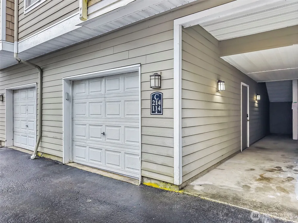 18505 SE Newport Way, Issaquah, WA 98027