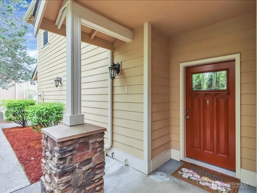 21900 SE 242nd St, Maple Valley, WA 98038
