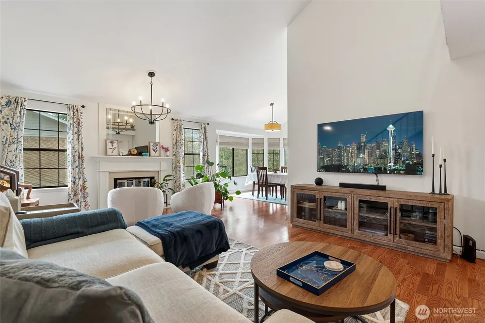 16125 SE 33rd Circle, Bellevue, WA 98008