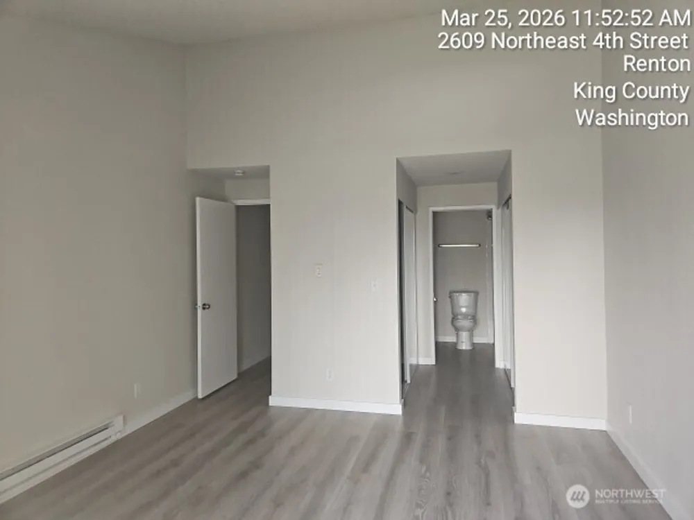 2611 NE 4th St, Renton, WA 98056