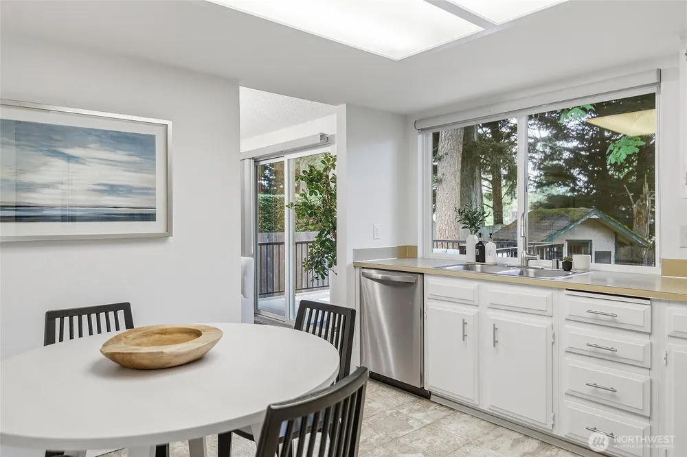 15524 SE 179th St, Renton, WA 98058