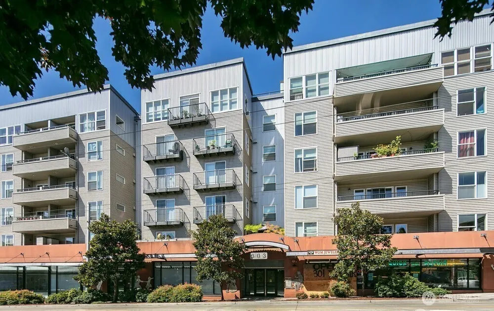 303 23rd Ave S, Seattle, WA 98144