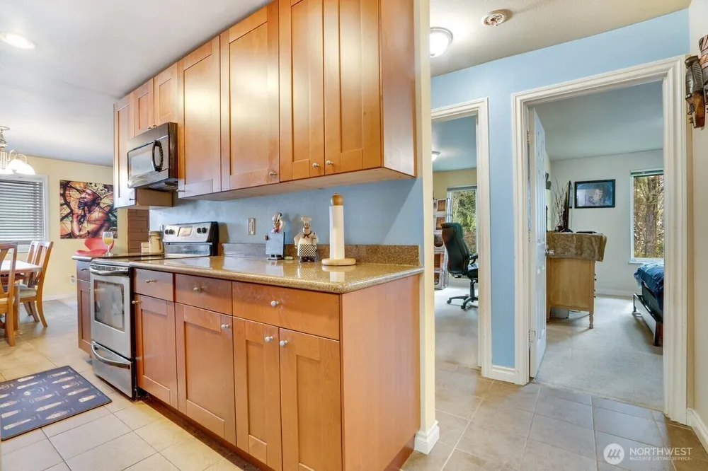4525 S Henderson St, Seattle, WA 98118