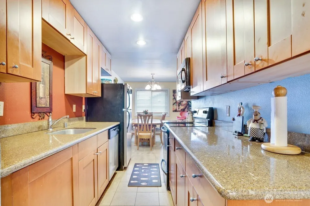 4525 S Henderson St, Seattle, WA 98118