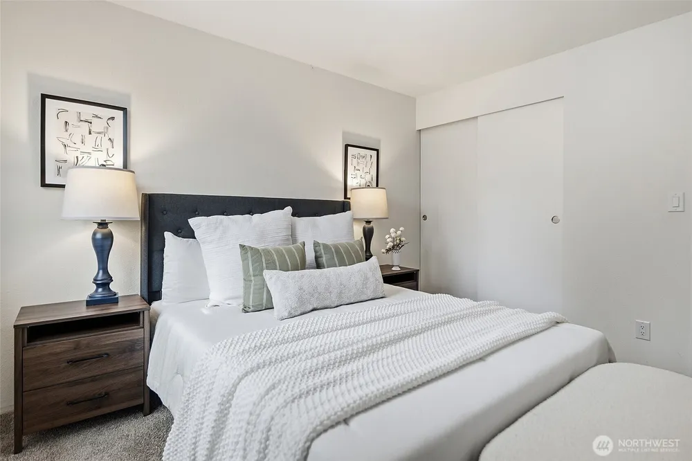 15524 SE 179th St, Renton, WA 98058