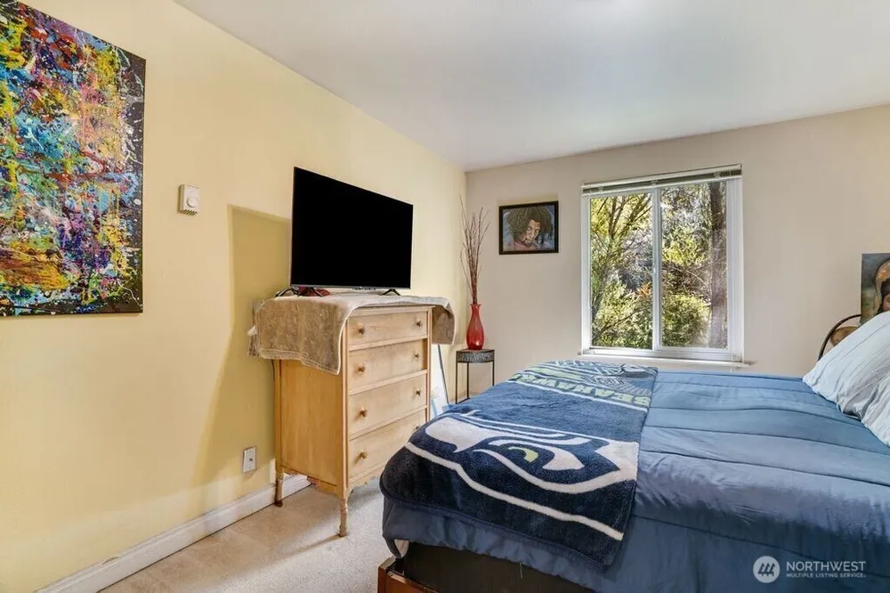 4525 S Henderson St, Seattle, WA 98118