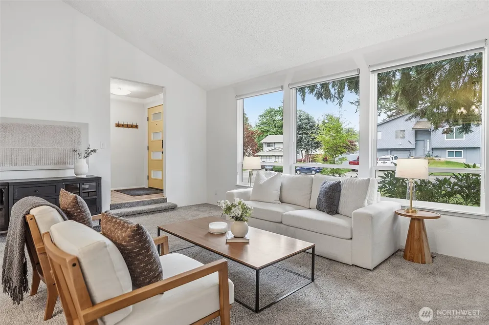 15524 SE 179th St, Renton, WA 98058