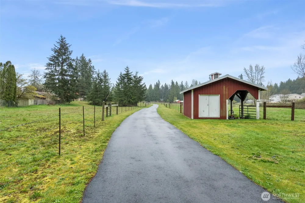 18222 SE Wax Rd, Covington, WA 98042