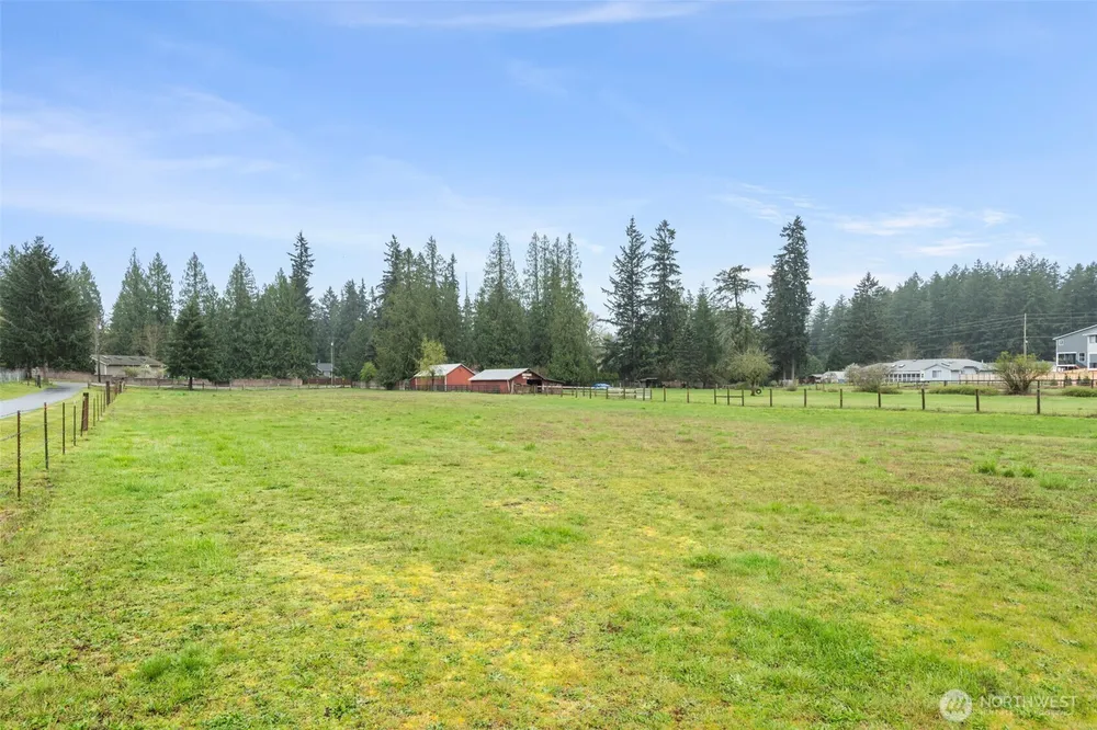 18222 SE Wax Rd, Covington, WA 98042
