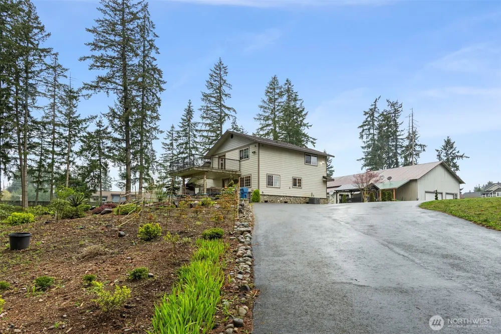 18222 SE Wax Rd, Covington, WA 98042