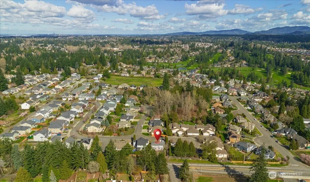 13721 SE 255th Pl, Kent, WA 98042