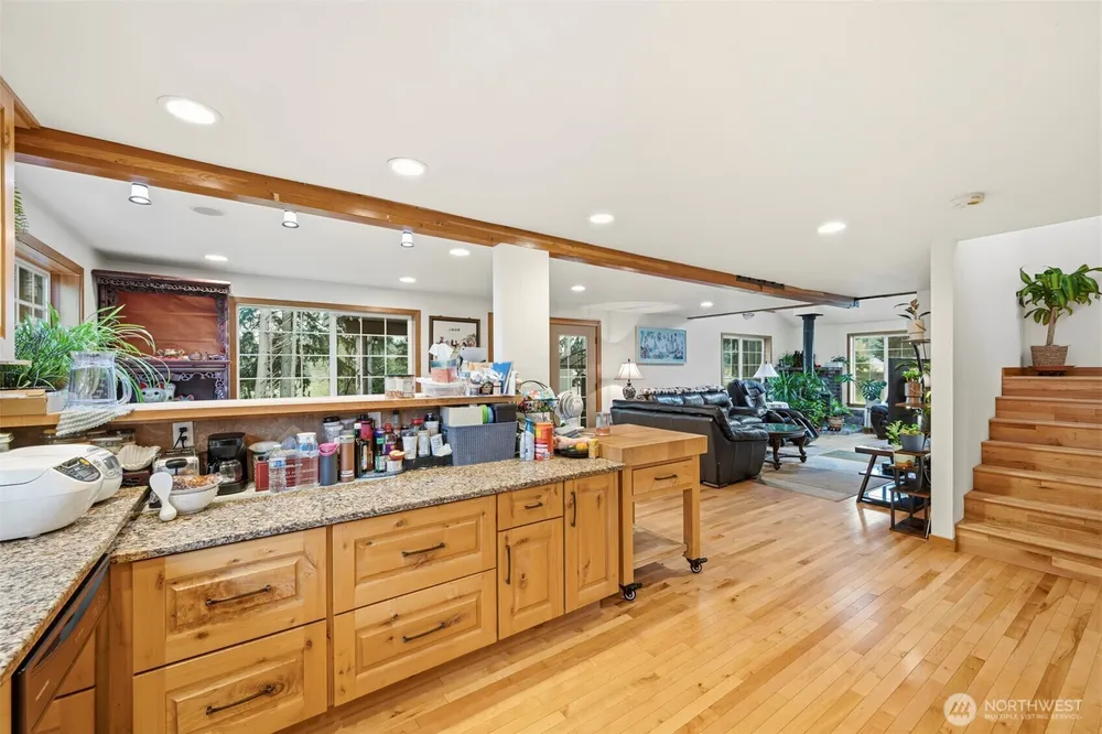 18222 SE Wax Rd, Covington, WA 98042