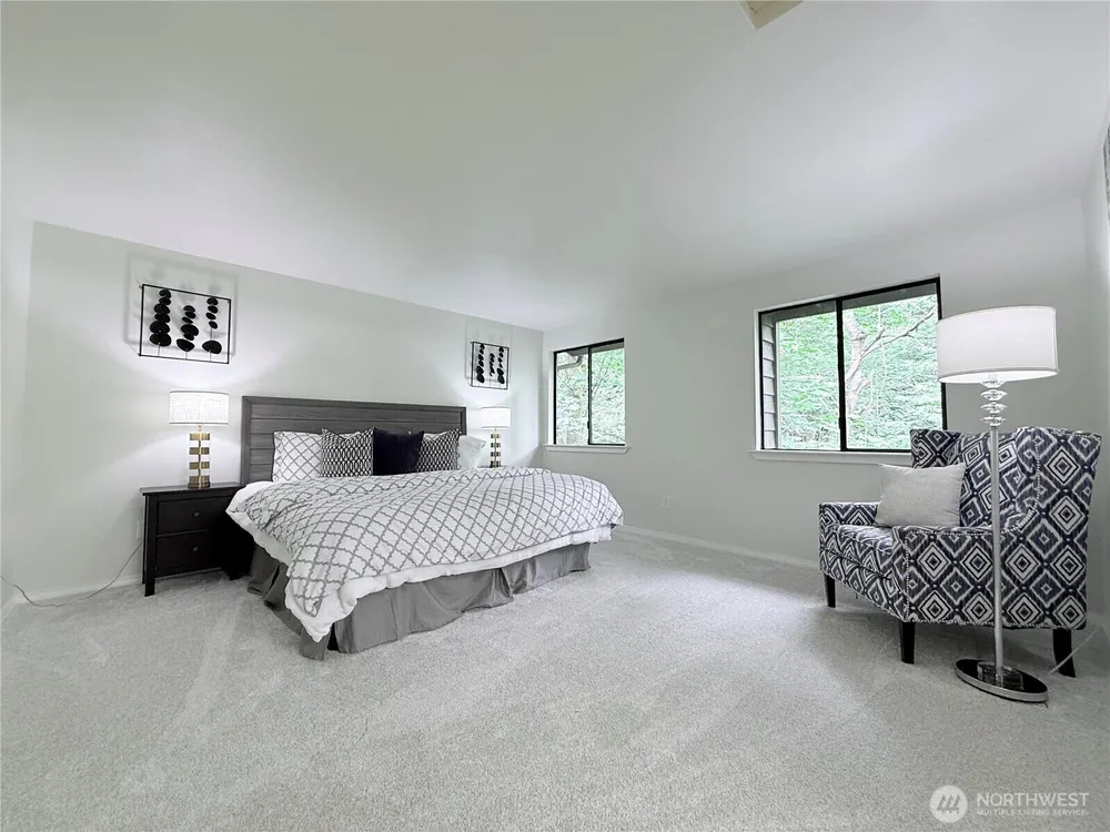 4107 159th Ave NE, Redmond, WA 98052