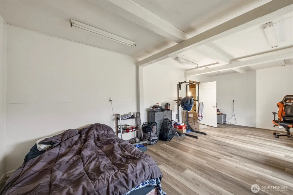 18222 SE Wax Rd, Covington, WA 98042