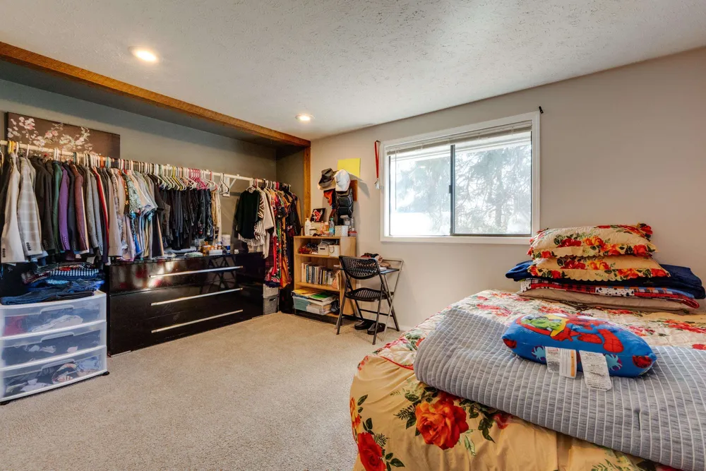 8201 N General Lee Way, Spokane, WA 99208