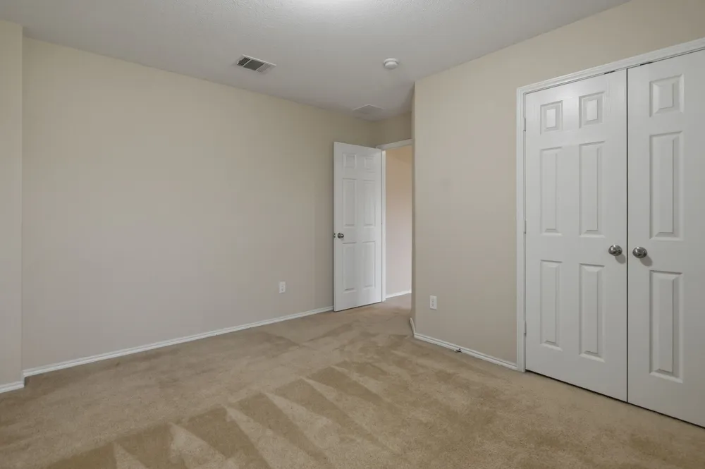 13233 Padre Ave, Fort Worth, TX 76244