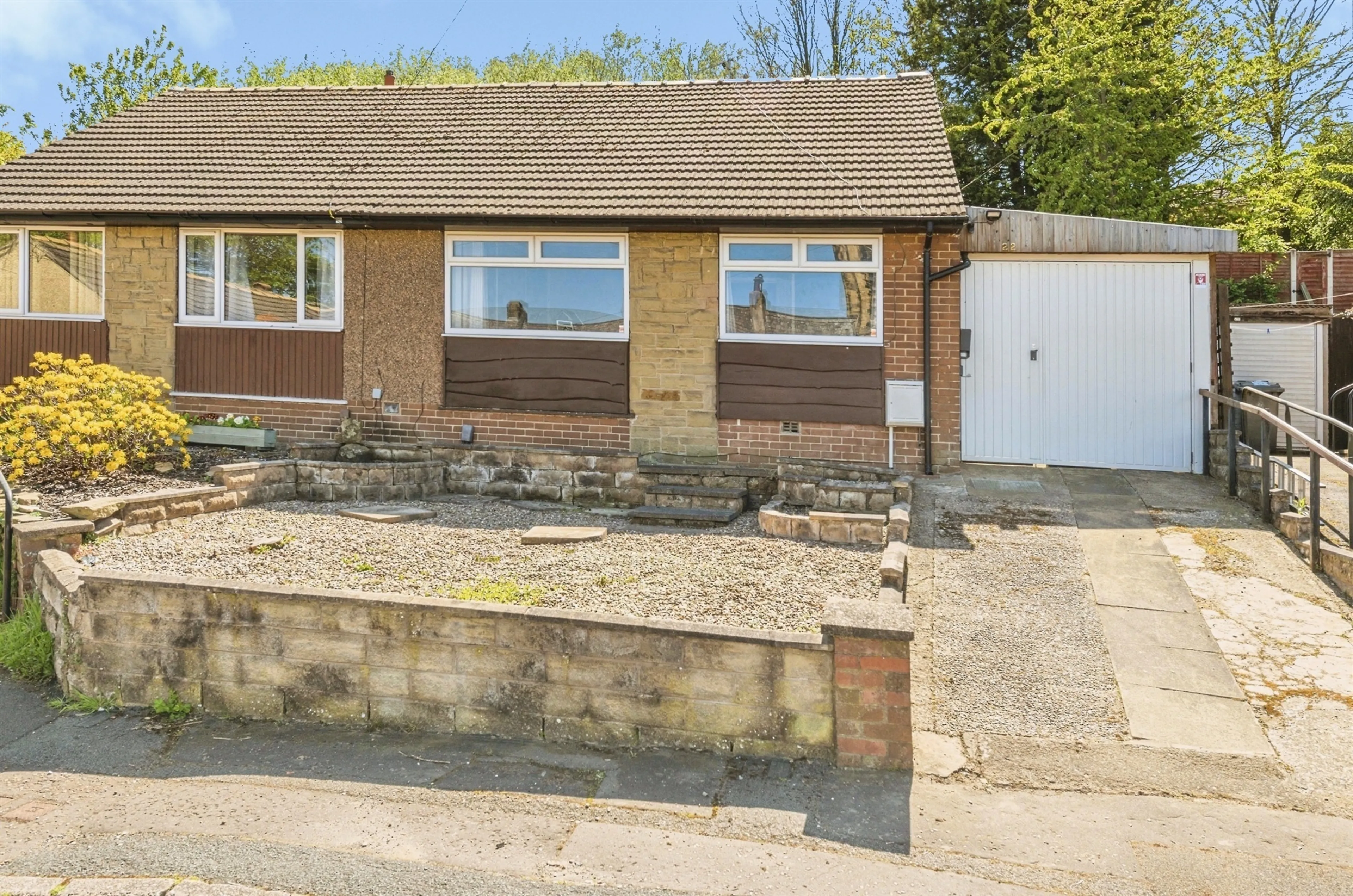 Property at St. Johns Drive, Huddersfield