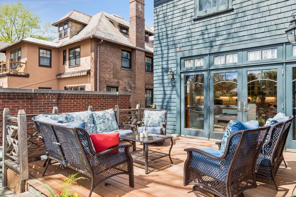 502 Grand Hill, Saint Paul, MN 55102