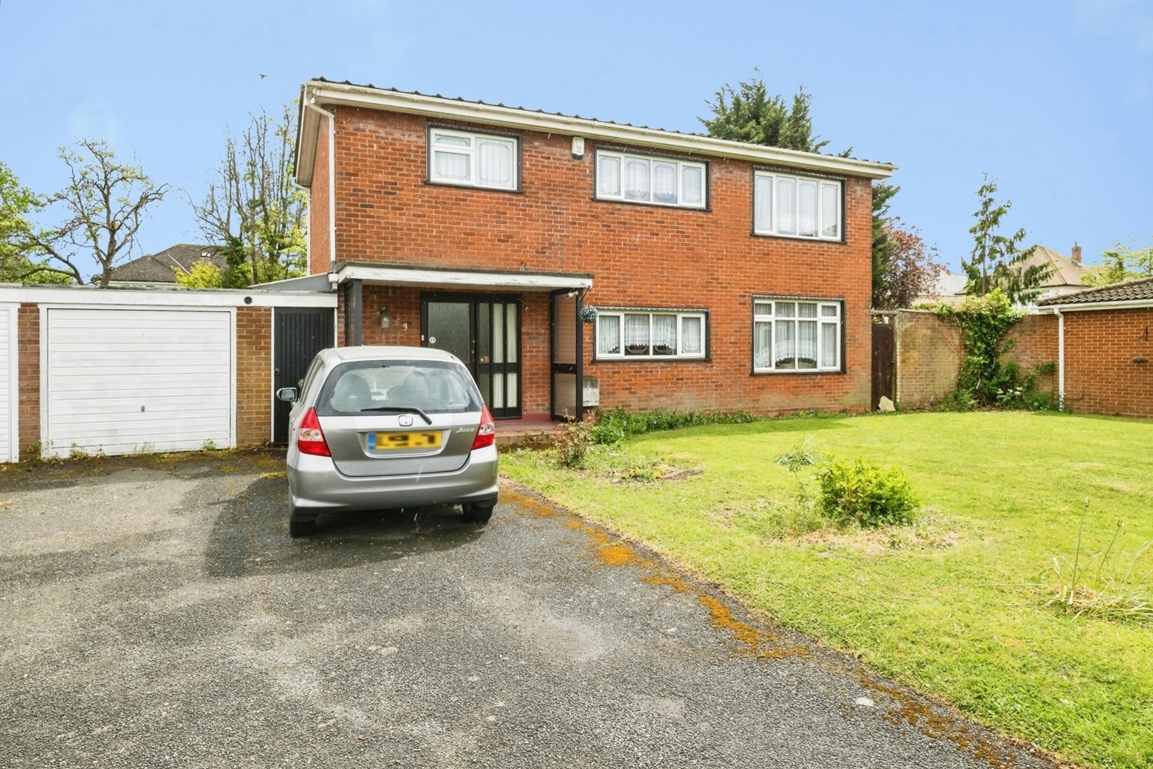 Property photo 0