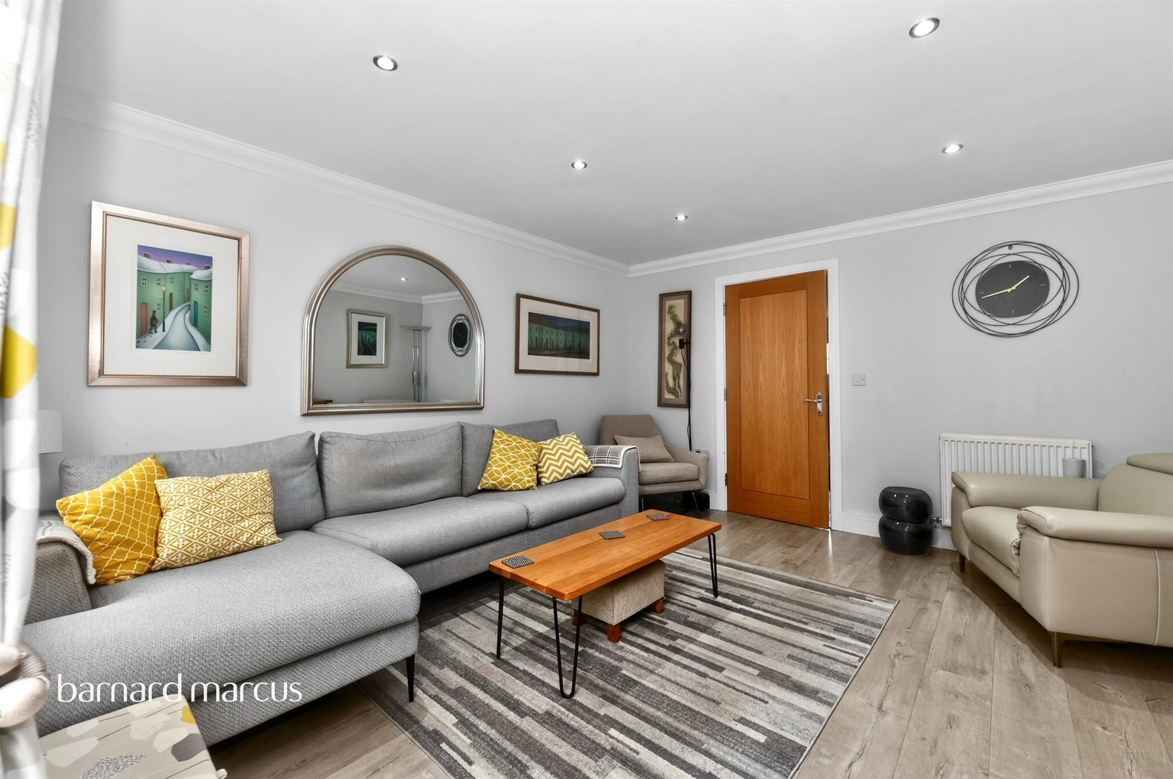 Property at Hengest Avenue, Esher