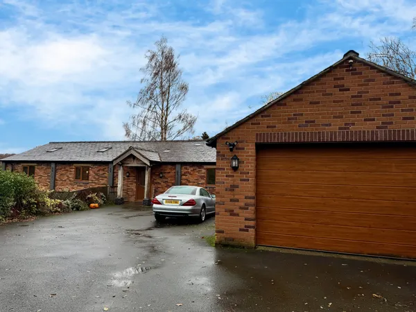 School Lane, Eaton, Congleton