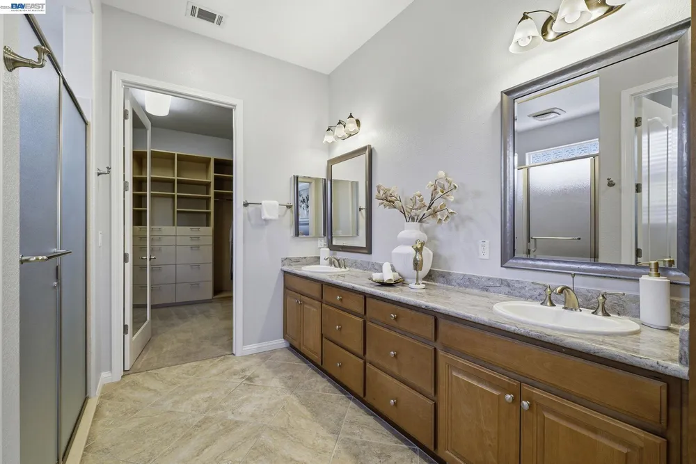 3492 Dorset Ct, Pleasanton, CA 94566