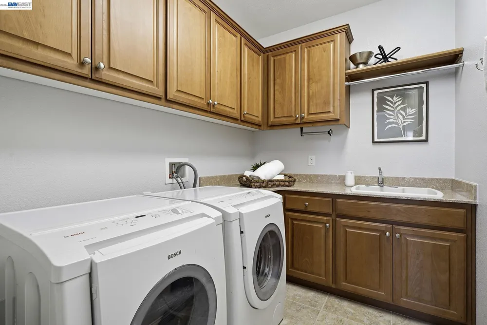 3492 Dorset Ct, Pleasanton, CA 94566