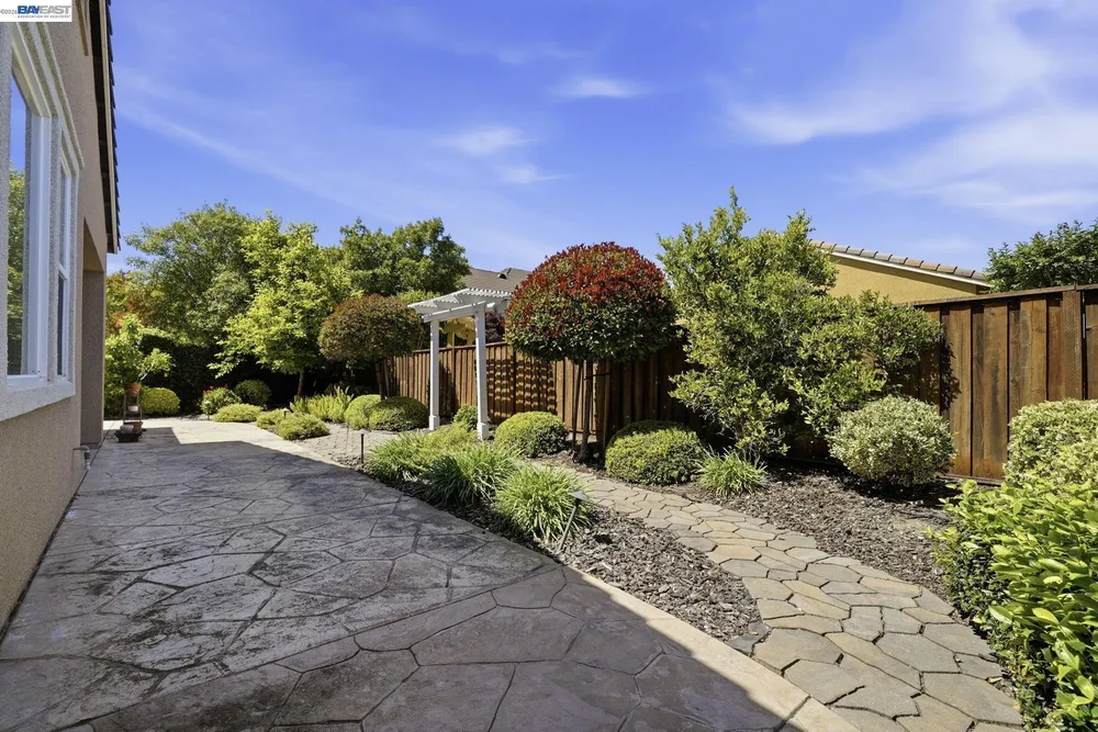 3492 Dorset Ct, Pleasanton, CA 94566