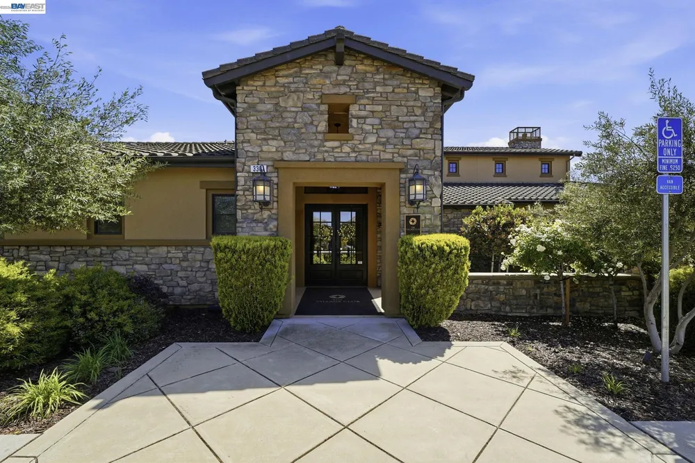 3492 Dorset Ct, Pleasanton, CA 94566
