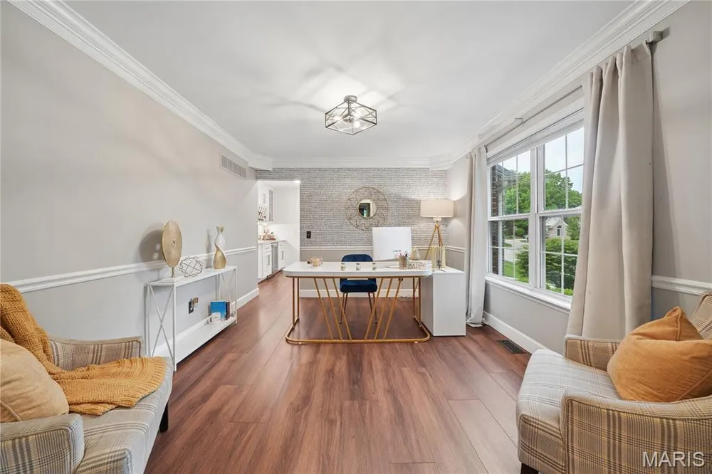 2 Forest Park Circle, Lake St Louis, MO 63367