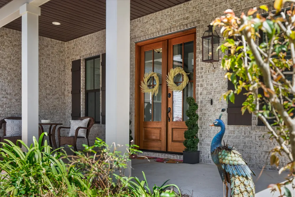 6 Plantation Oaks Dr, Mary Esther, FL 32569