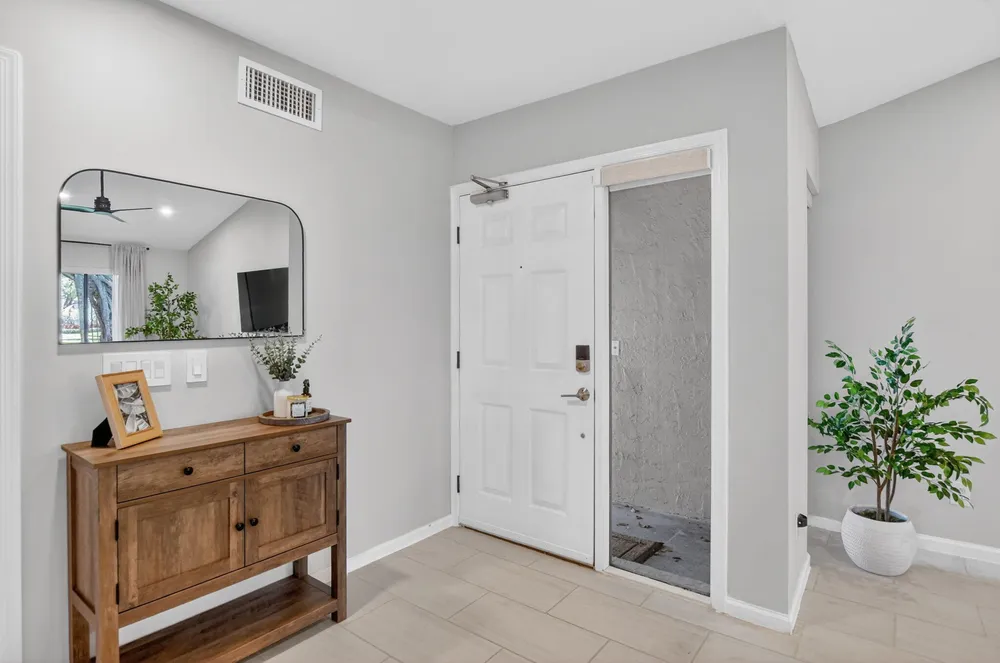 5530 Coach House Circle, Boca Raton, FL 33486