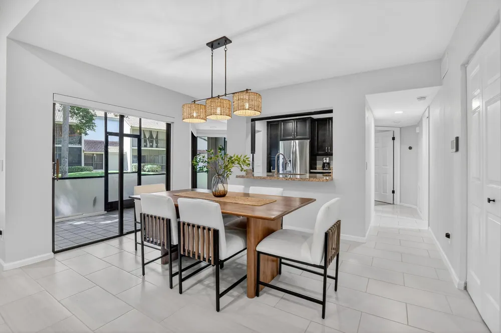 5530 Coach House Circle, Boca Raton, FL 33486