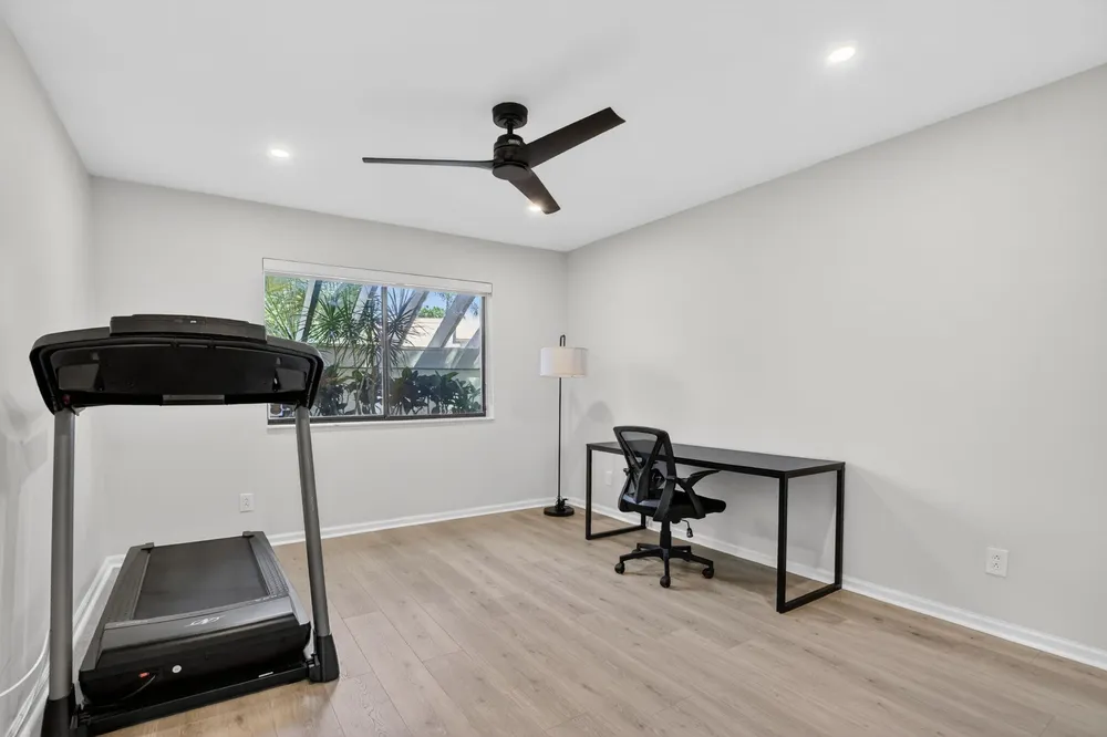 5530 Coach House Circle, Boca Raton, FL 33486