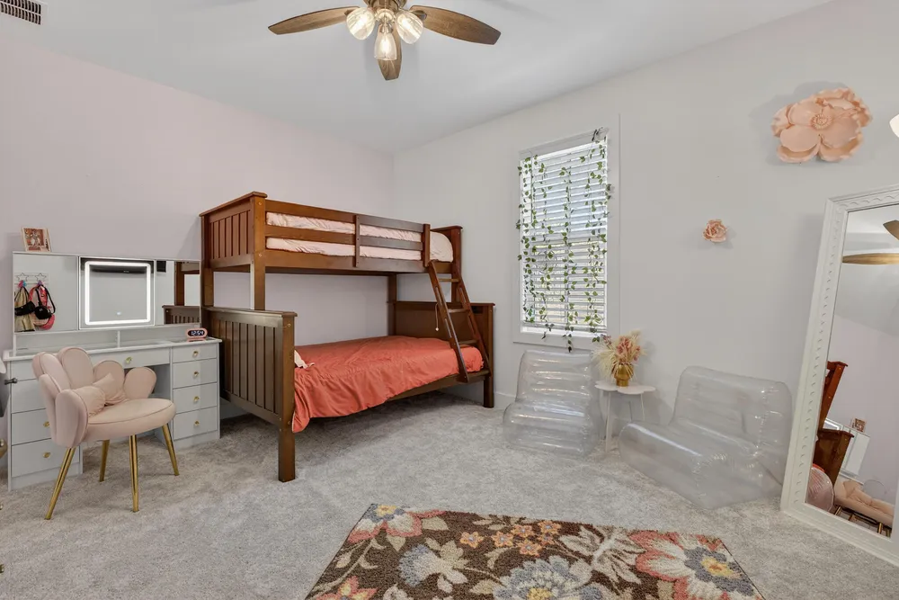 6 Plantation Oaks Dr, Mary Esther, FL 32569