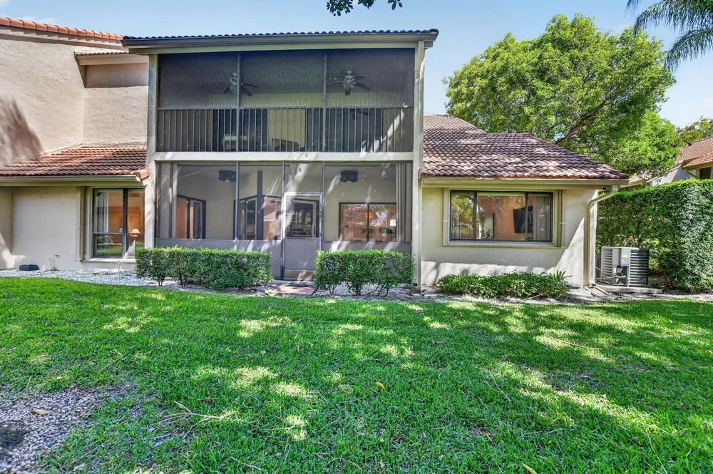 5530 Coach House Circle, Boca Raton, FL 33486