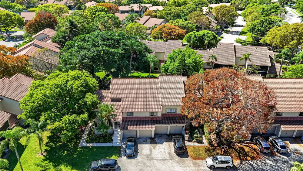 5530 Coach House Circle, Boca Raton, FL 33486