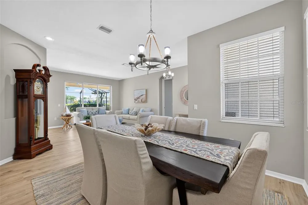 13332 Purple Finch Circle, Lakewood Ranch, FL 34202