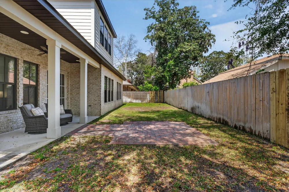 6 Plantation Oaks Dr, Mary Esther, FL 32569