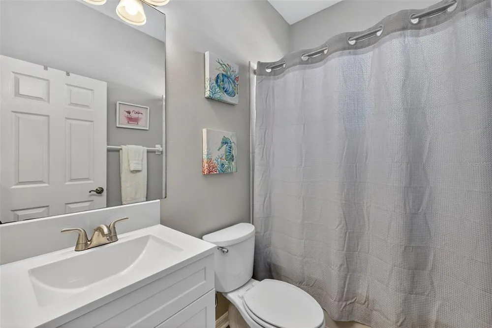 13332 Purple Finch Circle, Lakewood Ranch, FL 34202