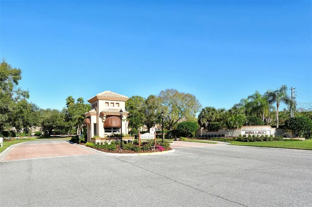 4153 Entrada Ct, Sarasota, FL 34238
